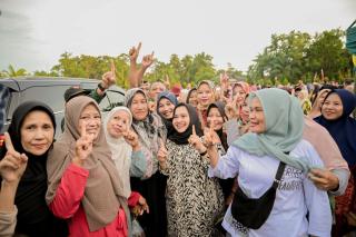 Terbukti Bangun Kabupaten Bengkalis yang Lebih Baik, Ini Kata Kasmarni Dalam Orasinya