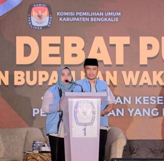 Debat Publik Kedua, Calon Bupati dan Wakil Bupati Bengkalis, Kasmarni: Pemimpin Bijak Tidak Melecehkan Orang Lain