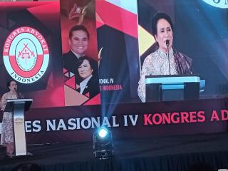 Kongres Advokat Indonesai, berkongres ke IV di Bandung