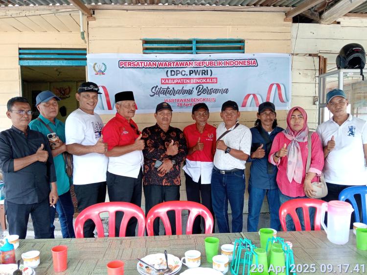 Dipenghujung Syawal 2025, DPC PWRI Silaturahmi Bersama Wartawan Pulau Bengkalis