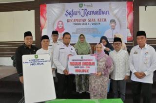 Kepada Kecamatan Siak Kecil, Perangkat MOLDUK Portable Diserahkan Bupati Kasmarni