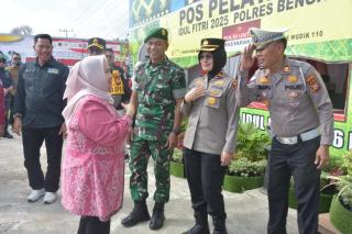 Pastikan Kabupaten Bengkalis Siap Sambut Pemudik, Bupati Kasmarni Tinjau Pos Terpadu Lebaran