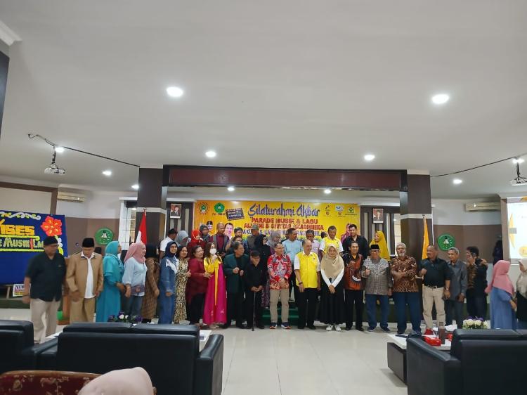 Semarak Silaturahmi Akbar dan Parade Musik dan Lagu di Kampus Unilak