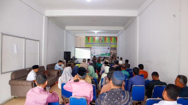 Organisasi Bankum Geradin Kota Pekanbaru Adakan Penyuluhan Hukum di Kecamatan Kulim