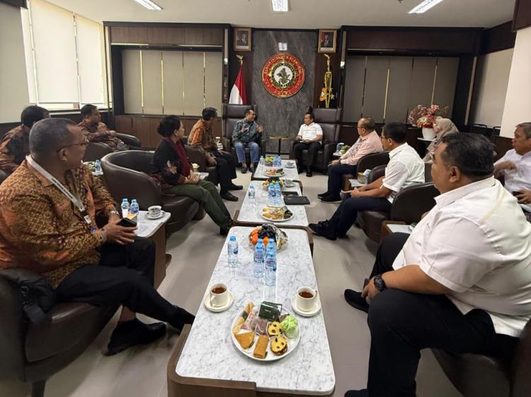 Ketum Firdaus Dialog Bersama Kabaintelkam Polri: SMSI akan Meluncurkan Dua Program Strategis
