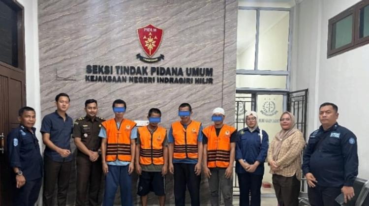 Siap di Sidangkan 4 Orang Tersangka Illegal Logging Dalam Kawasan Hutan TNBT