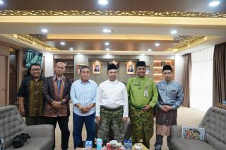 Gubernur Riau Mendukung Penuh AKMR Eksis Terus sampai jadi Institut Seni Melayu