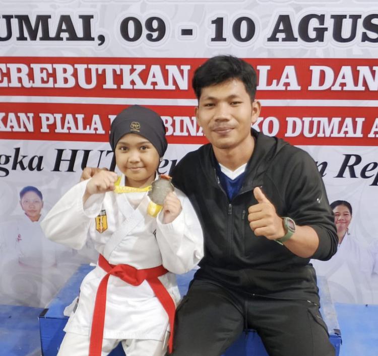 Sirkuit Karate 3rd Open dan Festival se-Provinsi Riau, Ini Strategi Senpai Pedro Jadikan Alifa Pembayun Juara