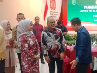 Didampingi Istri, Ketua DPRD Riau Hadiri Ramah Tamah Sambut Pangdam XIX/Tuanku Tambusai