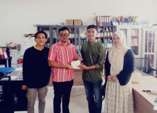 Amalkan Nilai Pancasila, Mahasiswa SSY I B Gelar Aksi Cinta untuk Korban Kebakaran di Bukit Batu
