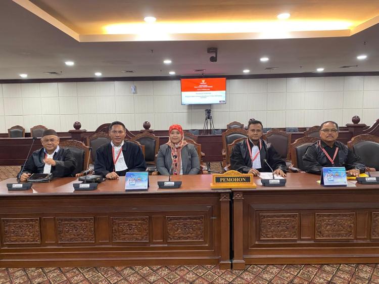 Dokter Asal Babel Gugat UU Kesehatan ke MK: Rekomendasi Majelis Tak Bisa Dikoreksi
