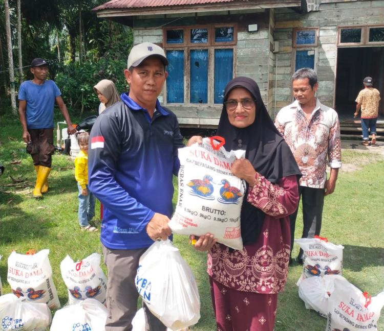 Sinergi PLN dan FW-RPG Bengkalis Membawa Terang Hingga ke Dapur Warga Kurang Mampu