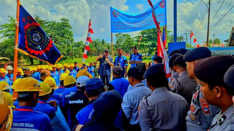 Relawan Prabowo Jusuf Rizal Bantah Tuduhan Monopoli: “Justru APBMI yang Ingin Kuasai Pelabuhan dari Hulu ke Hilir”