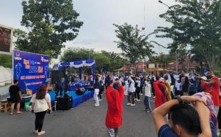 Meriah! DPD NasDem Pekanbaru Gelar Senam Zumba dan Cek Kesehatan Gratis di CFD