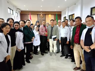 Praperadilan Gugur, Ikhtiar dr Ratna Memulihkan Martabat Berlanjut di Persidangan