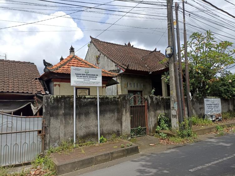 Pulihkan Kerugian Negara, Kejari Tabanan Lelang Rumah dan Tanah Rampasan Korupsi di Jantung Kota