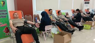 Jumat Berkah Polda Riau, Donor Darah Jadi Simbol Pengabdian dan Kepedulian
