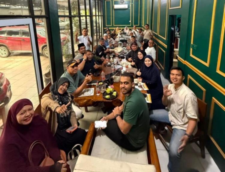 Gejolak Timur Tengah Picu Lonjakan Biaya Umrah, Travel di Riau Desak Maskapai Tinjau Tarif Tiket